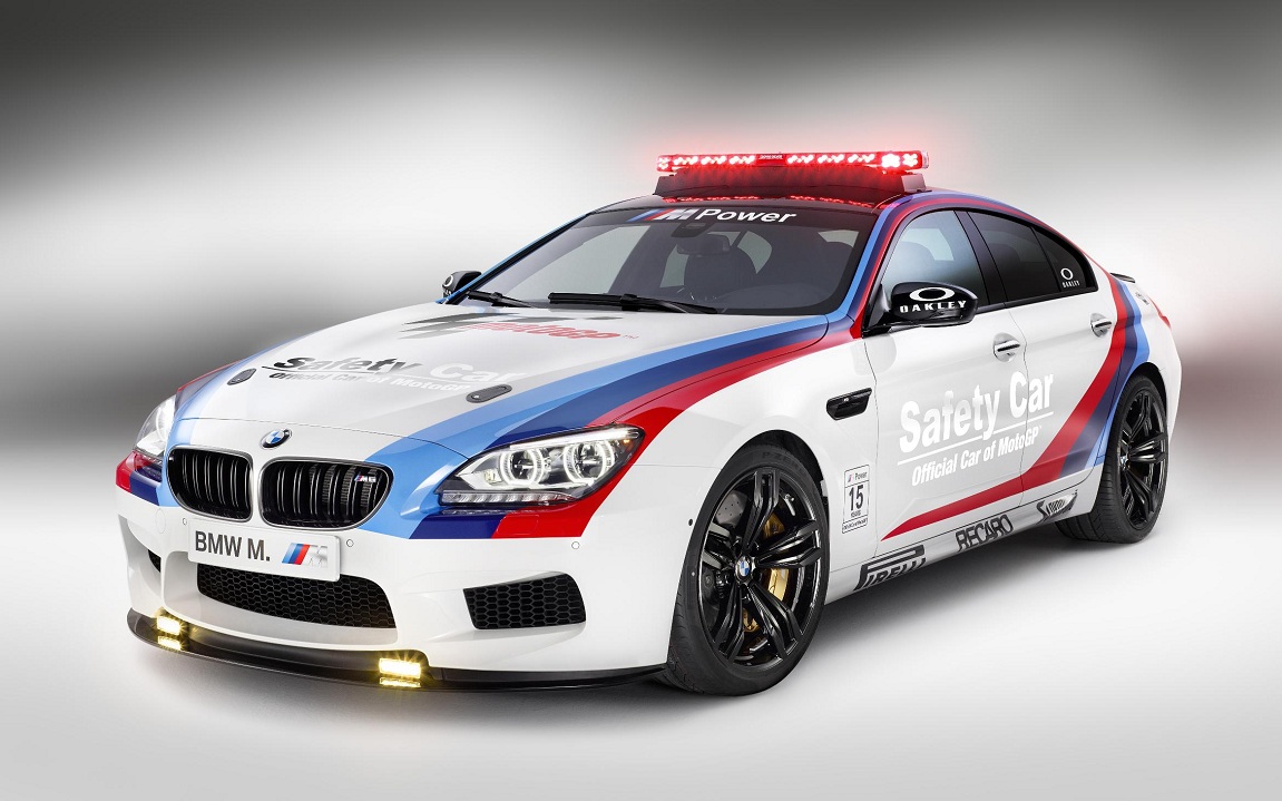 MotoGP 2013 Safety Car - BMW M (2).jpg